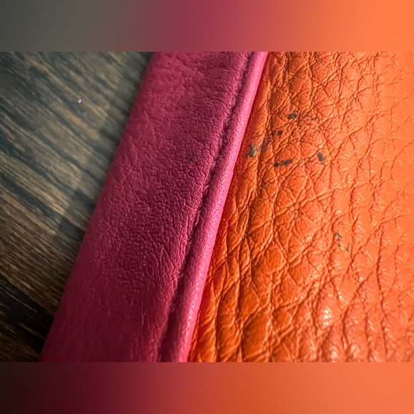 Talbots leather solid pink and solid orange shoulder bag - Picture 4 of 11